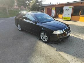 Škoda octavia 2 rs - 1