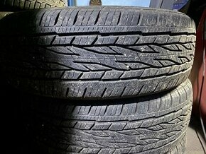 Continental 215/65 R16 celoročne pneumatiky