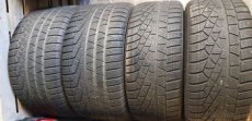 Zimne pneu Pirelli 245/40 R19 285/35 a elektrony 5x108 19" - 1