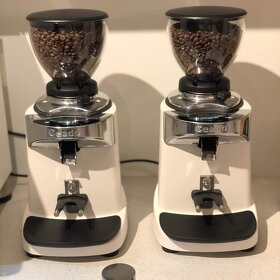 Ceado Grinder E37J white + sada porcelánu J. Meinl