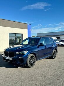 BMW X5 M50i - 1