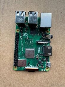 Raspberry Pi 3 Model B+ a PoE HAT + 16GB microSD card - 1