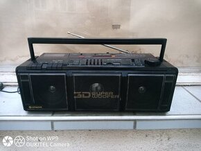 Boombox HITACHI