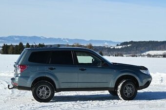 Subaru Forester SH 2,0i, r. 2012