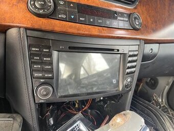 Mercedes w219 w211 e class cls radio android