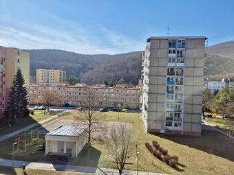 Trenčianské Teplice - 2 izbový byt na predaj. - 1