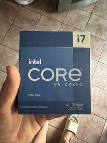 Procesor Intel i7 13700KF