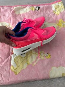 Tenisky Nike 36,5