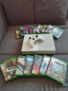 Xbox one S + hry