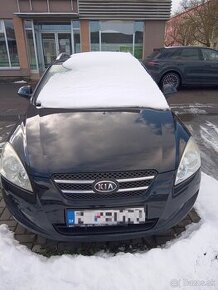 KIA Ceed CVVT 1.4 benzín