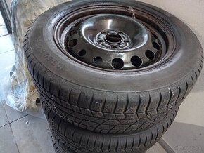 Predám zimné pneumatiky Continental na diskoch Ford205/60R16