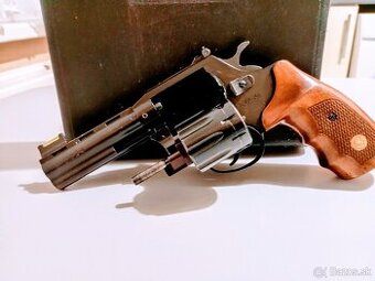 Revolver 22lr Alfa Holek