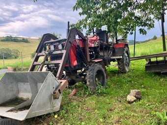 Malotraktor domácej výroby nefunkčný