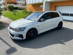 Golf GTI TCR 6/2020 v zaruce 75tkm