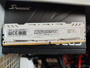 Ballistix BLS8G4D240FSC