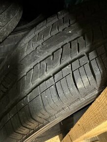 Bridgestone Dueler H/T 255/70/R18