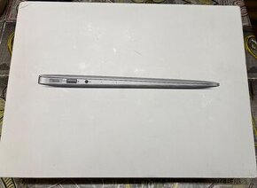 apple macbook air 13” A1466