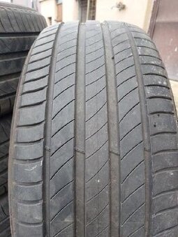 Michelin 235/55-18