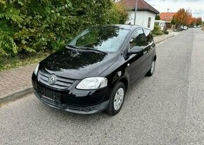 Volkswagen Fox 1,2i , serviska , dobrý stav benzín manuál - 1