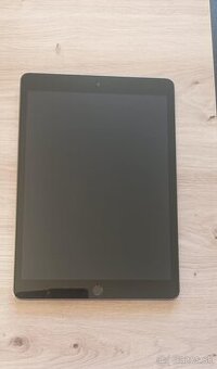 Apple ipad 7.generácie, sivý