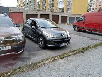 Predam Peugeot 207 1.4hdi 50kw cena 2500€ plus dohoda