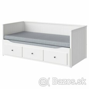 Hemnes postel s 3 zasuvkami