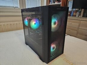 PC - Intel i7 3770, GTX 1060 6GB, 16GB RAM, 500GB SSD