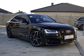 Audi S8 PLUS Quattro AT8 (605k) - 1