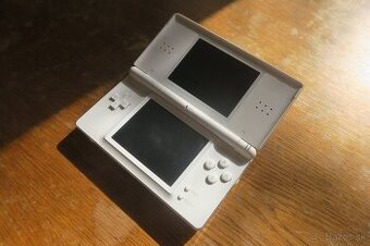 Nintendo DS lite biele