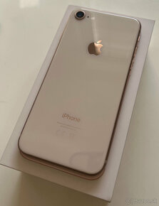 Apple iPhone 8 64 GB Rose Gold / 100% batéria