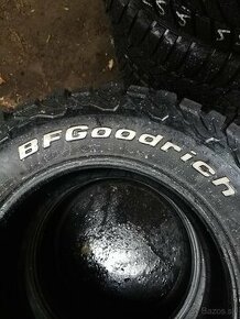 265/65 R17 BFGoodrich All-Terrain T/A