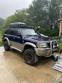 Nissan Patrol Y61 - 1