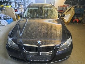 Rozpredam BMW E91 318d 89kw, N47 farba cierna, - 1