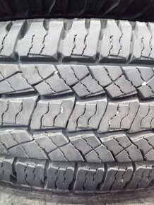 205/70 R15 104/102 T  4x4 dodavka