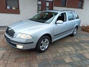 ŠKODA OCTAVIA KOMBI 1.9 TDI 77 kW TEAM EDITION