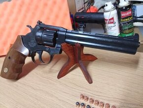 ALFA-PROJ Brno MOD. 661 ,6mm Flobert Revolver