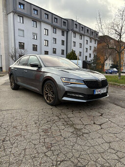 Skoda Superb Sportline 2.0TDi