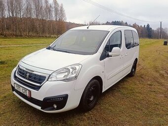 Peugeot partner 1.6 benzyna 2018 - 1