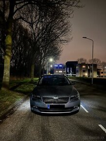 Škoda Superb 2.0TDI 4x4 190k/140kw Full OD JANUÁRA