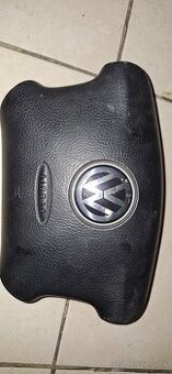 VW Golf airbag vodica