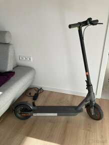 Xiaomi Mi Electric Scooter Pro 2