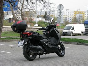 Yamaha X-max 250