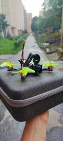 Dron FPV 2.5 inch Analog 400mw + baterky