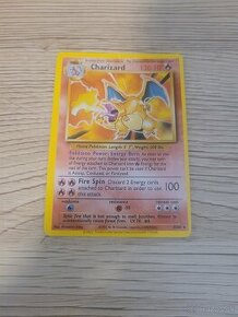 Baseset charizard z roku 1995 naposledy na kontrole 2022