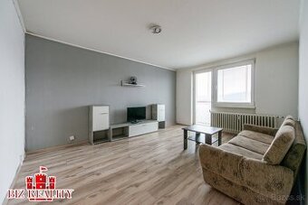 NA PREDAJ 3-izbový byt s balkónom a lodžiou na Sihoti - 1