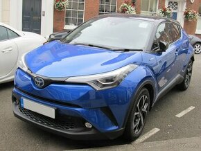 Toyota C-HR hybrid