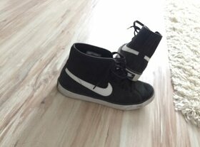 Nike vysoke semisove damske tenisky