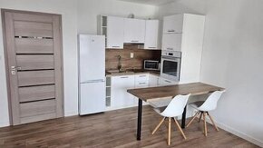 Na prenájom pekný 1 izbový zariadený byt PK 520,- Eur