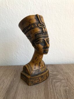 Busta Nefertiti Egyptská soška - 1