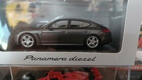 Porsche panamera 1:43 minichamps